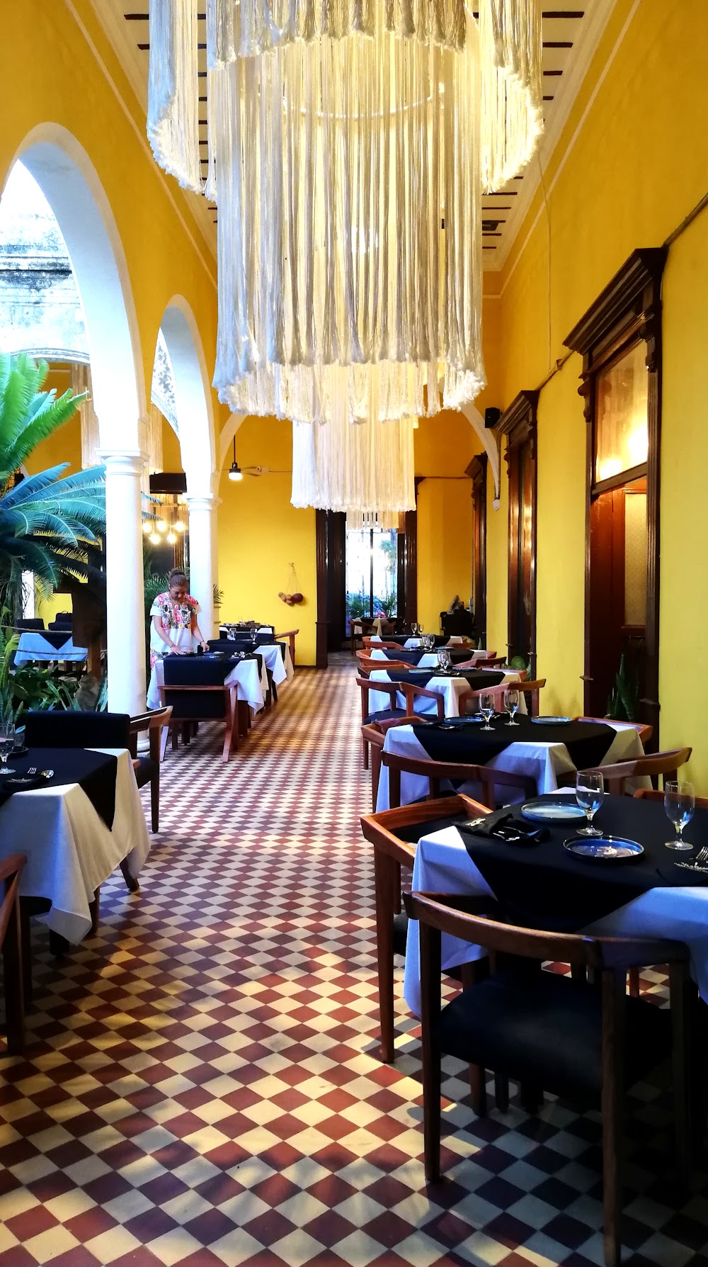 CASA YUCATÁN Restaurante
