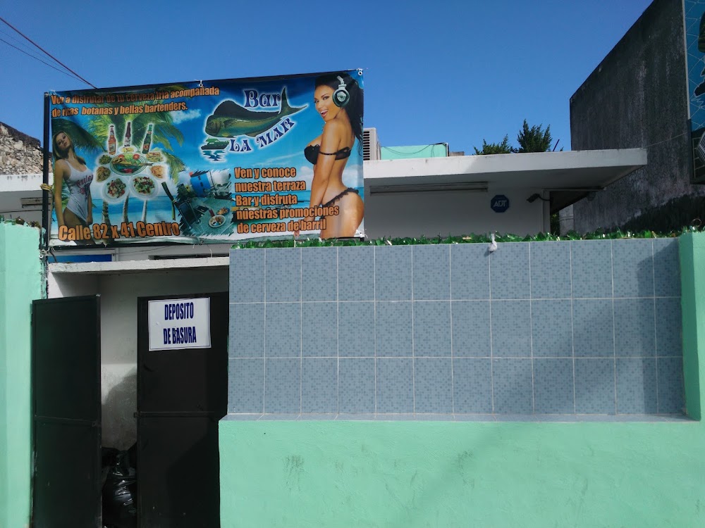 LA MAR CANTINA
