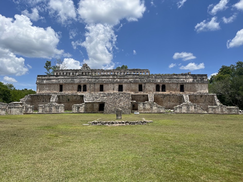 Zona Arqueológica de Sayil