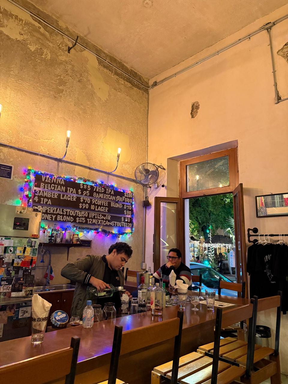 Apóstol Tap Room