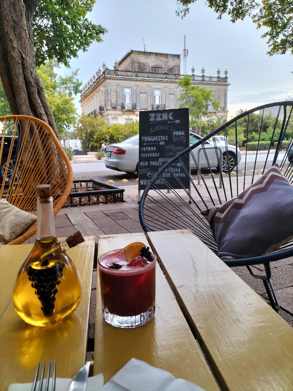 Carboni Merida Ristorante x Zinc