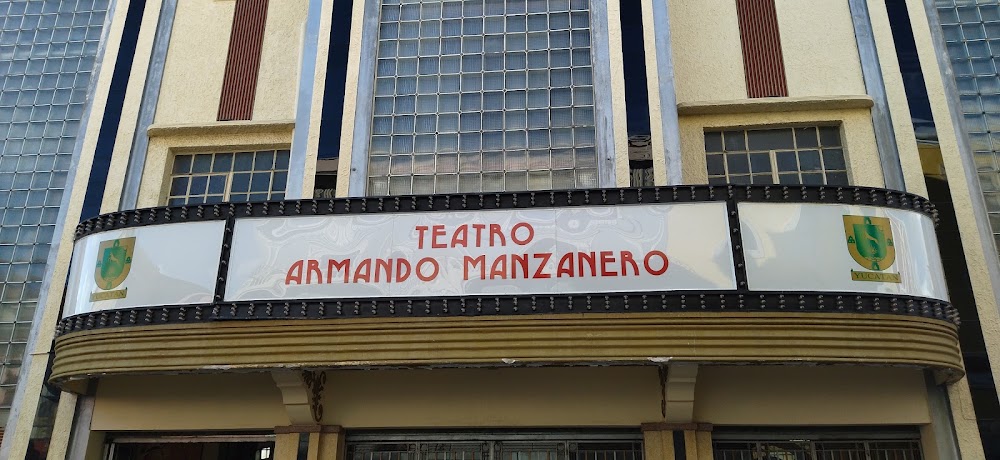La Casta Divina