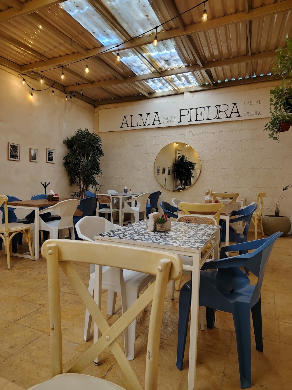 Alma Piedra - Centro