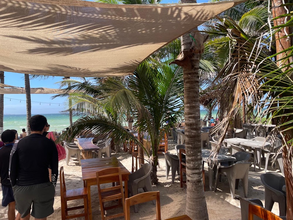 Beach club By La Antigua