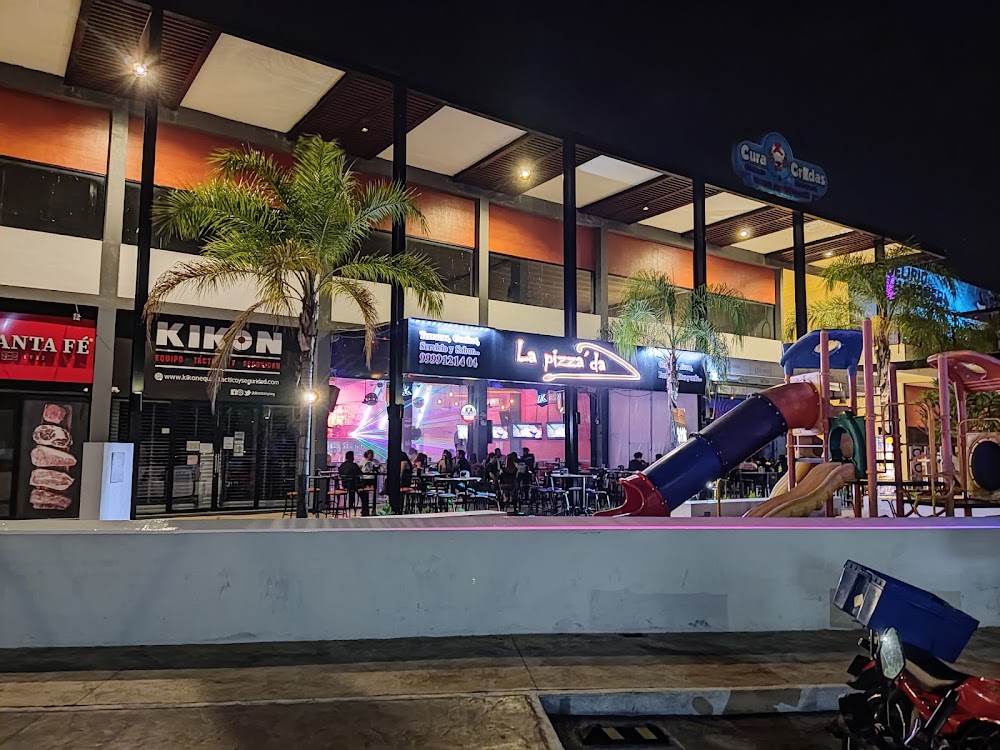 Plaza Paseo Canek