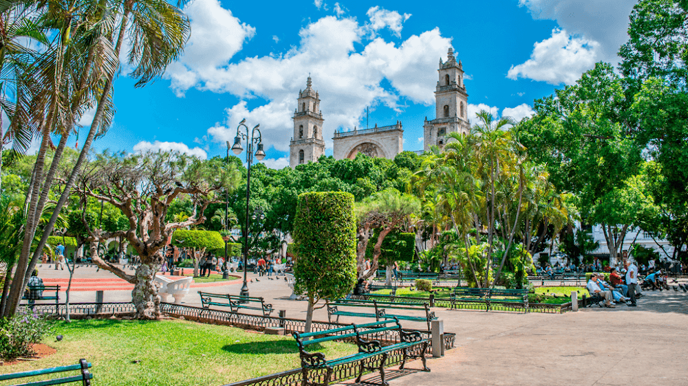 Plaza Principal de Mérida "Plaza Grande", " Jo'ile'ex Nojoch k'íiwik"