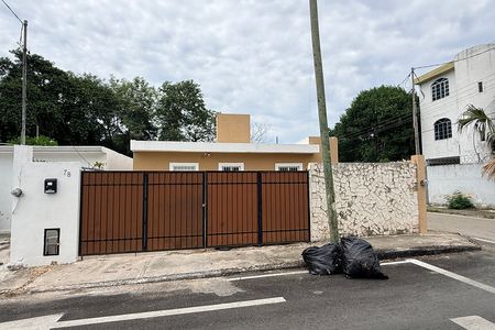 Casa en renta sin muebles en Cholul