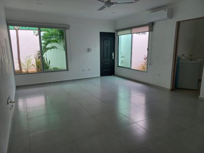 DEPARTAMENTO EN RENTA EN MONTEBELLO, MERIDA, YUCANTAN