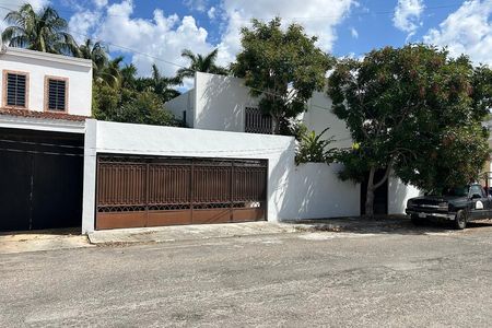 Casa en Renta en San Ramon Norte, a pocos mts de la Av. Garcia Lavin