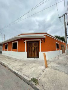 CASA REMODELADA EN EL CENTRO DE MÉRIDA