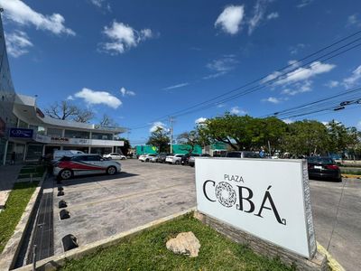 ¡En renta local comercial en excelente ubicación!