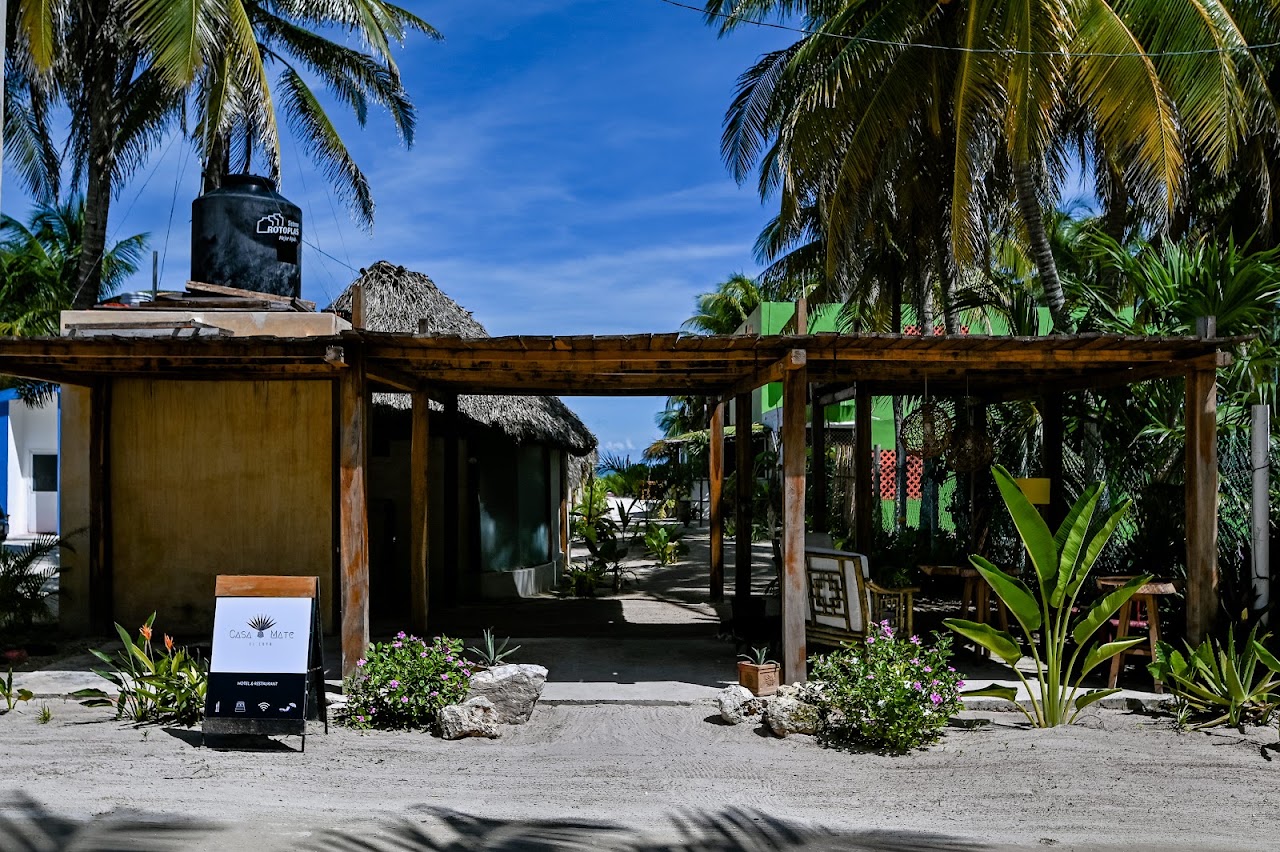 Casa Mate BeachFront Cabañas El Cuyo