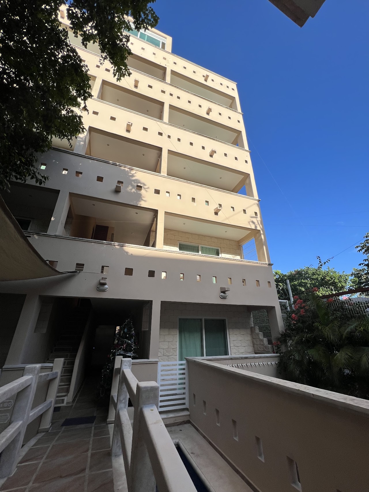 Casa Leo Condo