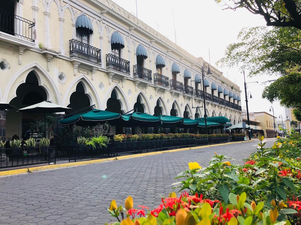 HOTEL CONCIERGE PLAZA COLIMA